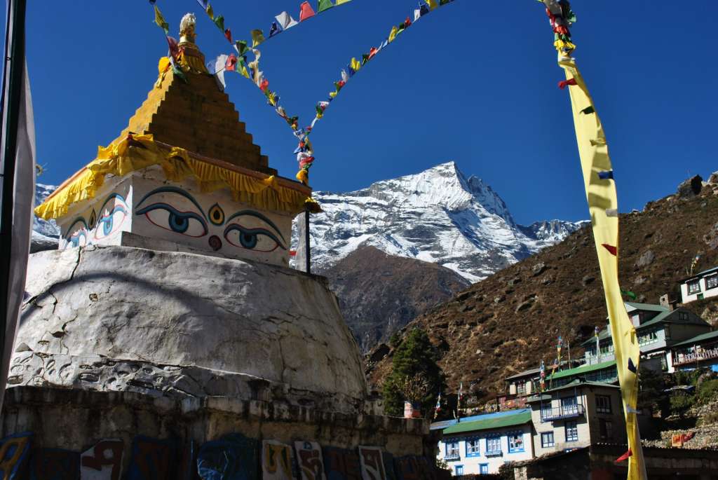 buddhist statue in the himalayas