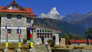 Everest Summit Lodge, Lukla